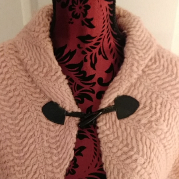 Mixit shoulder cape - Picture 5 of 8